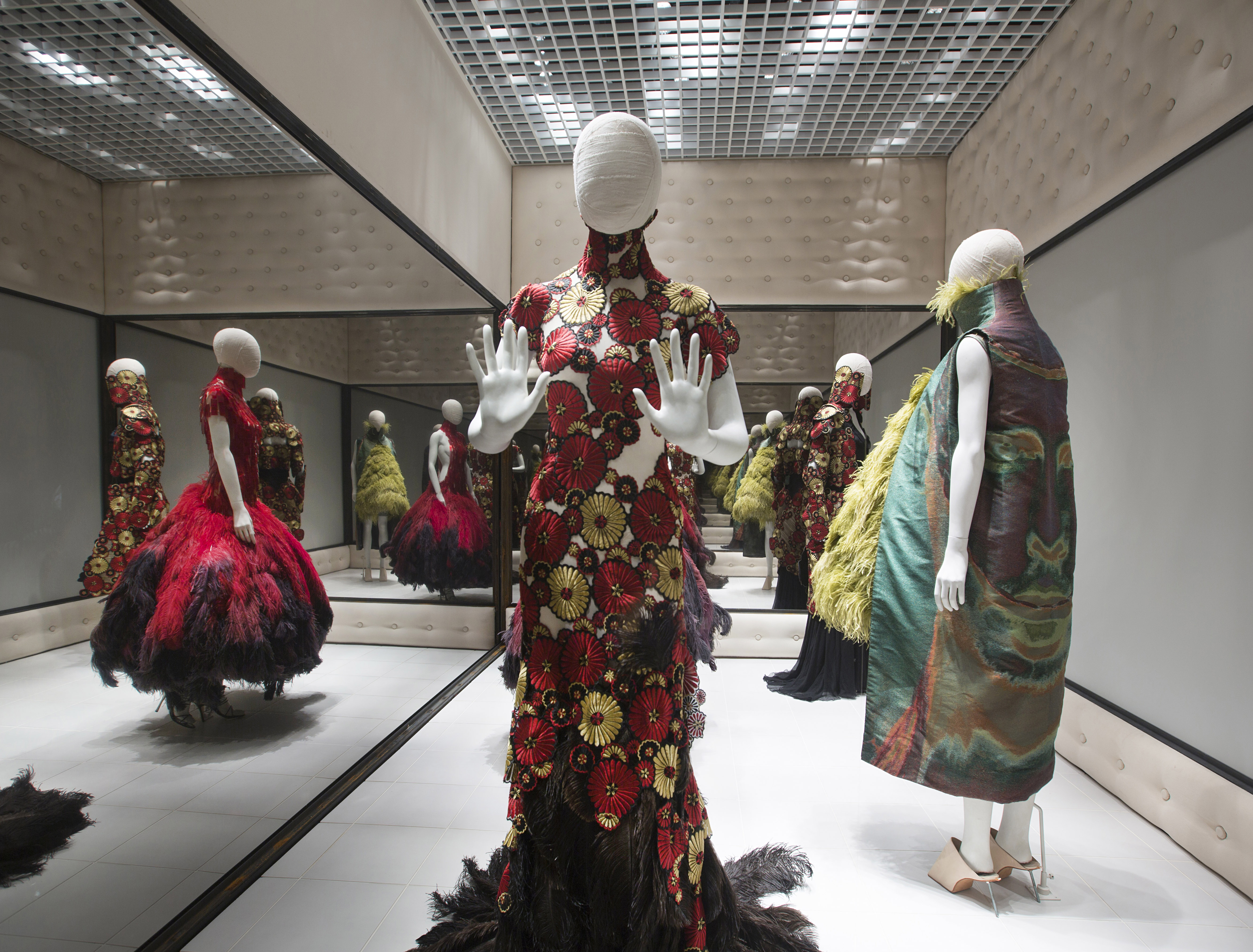 8. Installation view of 'Voss', Alexander McQueen Savage Beauty at the V&A (c) Victoria and Albert Museum London